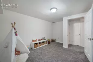 7925 Contrails Dr, Colorado Springs, CO 80920 - Photo 39