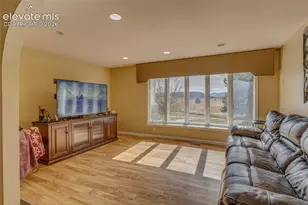 15410 S Perry Park Rd, Larkspur, CO 80118 - Photo 13