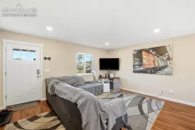 221 N Vine Street, Fountain, CO 80817 - Photo 9