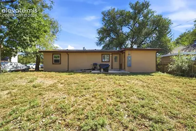 221 N Vine Street, Fountain, CO 80817 - Photo 29