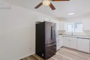 2139 Preuss Rd, Colorado Springs, CO 80910 - Photo 9