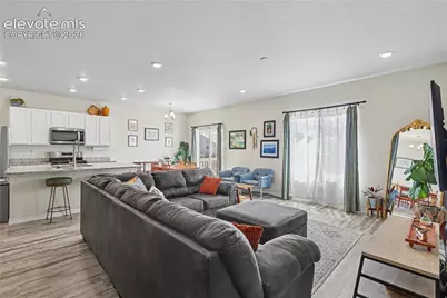 6068 Napa Drive, Colorado Springs, CO 80925 - Photo 5