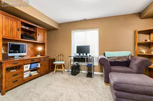 734 E Marigold Dr, Pueblo, CO 81007 - Photo 35