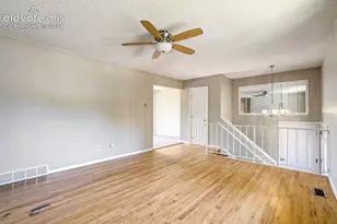 326 Cielo Vista St, Colorado Springs, CO 80911 - Photo 3