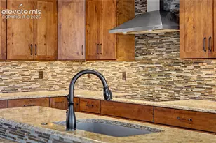 3096 Cathedral Pk Vw, Colorado Springs, CO 80904 - Photo 9