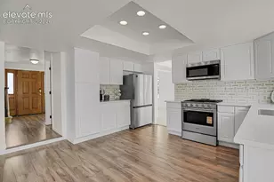 916 W Caribou Dr, Monument, CO 80132 - Photo 3
