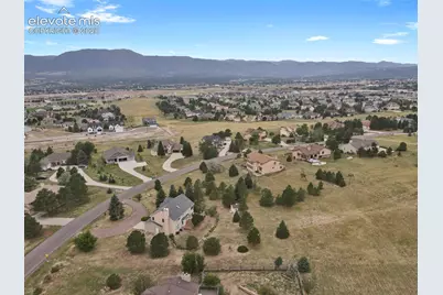 916 W Caribou Drive, Monument, CO 80132 - Photo 35