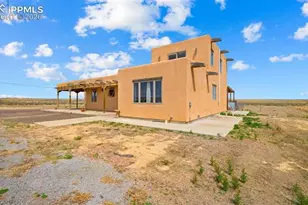 786 N Boyero Ave, Pueblo, CO 81007 - Photo 3