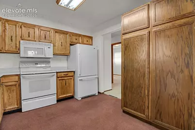 6037 Copper Mountain Drive, Colorado Springs, CO 80918 - Photo 11
