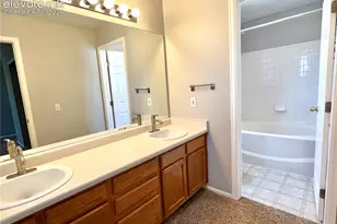 3739 Range Dr, Colorado Springs, CO 80922 - Photo 7
