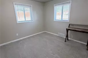 475 Glen View Ct, Colorado Springs, CO 80904 - Photo 9