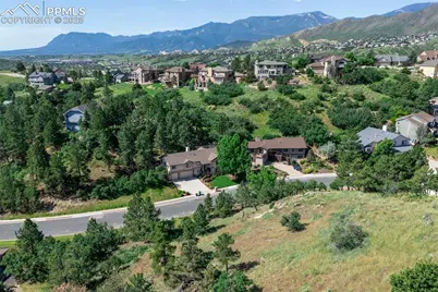 7137 Oak Valley Drive, Colorado Springs, CO 80919 - Photo 19