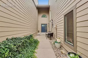 16 Woodbridge Dr, Colorado Springs, CO 80906 - Photo 3