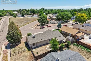 305 Alma Ave, Pueblo, CO 81004 - Photo 5