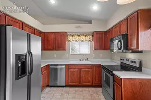 6175 Daylight Point, Colorado Springs, CO 80923 - Photo 7