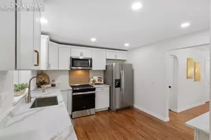 3106 W Fontanero St, Colorado Springs, CO 80904 - Photo 17