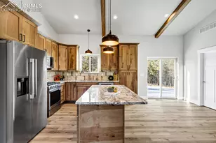 2627 Pikes Peak Dr, Florissant, CO 80816 - Photo 15
