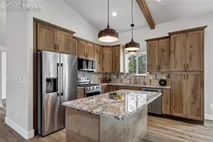 2627 Pikes Peak Dr, Florissant, CO 80816 - Photo 13