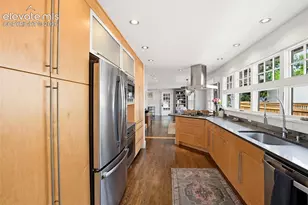 10 E Jefferson St, Colorado Springs, CO 80907 - Photo 21