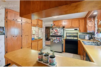 2718 Northridge Drive, Colorado Springs, CO 80918 - Photo 7
