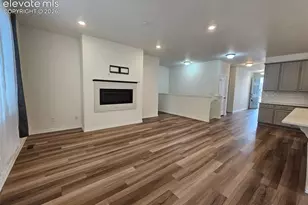 10450 Summer Rdg Dr, Peyton, CO 80831 - Photo 11