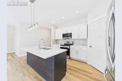 1316 Tierra Berienda Na, Pueblo, CO 81008 - Photo 15