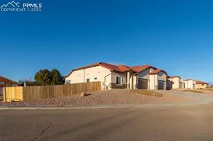 1316 Tierra Berienda Na, Pueblo, CO 81008 - Photo 3