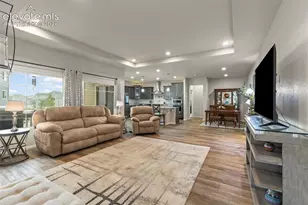 6712 Golden Briar Ln, Colorado Springs, CO 80927 - Photo 3