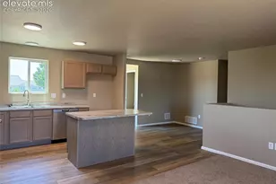 410 Corley Pl, Colorado Springs, CO 80919 - Photo 5