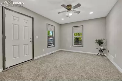 929 S Arcadia Street, Colorado Springs, CO 80903 - Photo 7