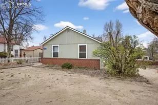 1917 E Cache La Poudre St, Colorado Springs, CO 80909 - Photo 5