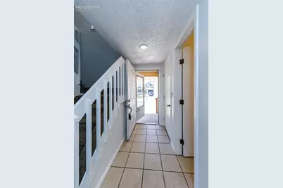 3450 Cedarhurst Way, Colorado Springs, CO 80918 - Photo 3