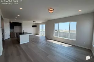 8640 Cedar Rapids Loop, Colorado Springs, CO 80908 - Photo 3