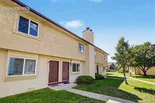 3135 Starlight Cir, Colorado Springs, CO 80916 - Photo 3