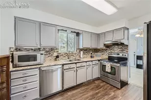 33 Briargate Terrace, Pueblo, CO 81001 - Photo 7