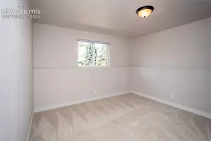 217 Cielo Vista St, Colorado Springs, CO 80911 - Photo 17