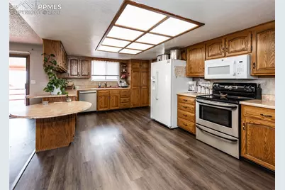 11210 Eggar Drive, Peyton, CO 80831 - Photo 5