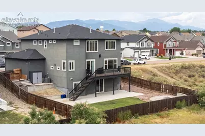 7345 Bonterra Lane, Colorado Springs, CO 80925 - Photo 5