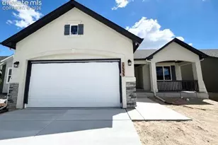 17533 Cerberus Ct, Monument, CO 80132 - Photo 1