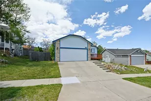 2445 Brenton Dr, Colorado Springs, CO 80918 - Photo 3