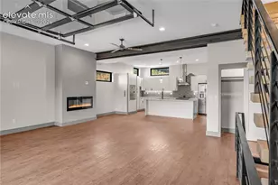 2260 Glenn St, Colorado Springs, CO 80904 - Photo 9