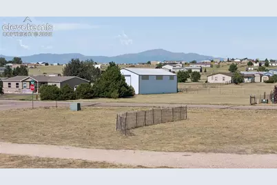 15624 Lucy Lane, Peyton, CO 80831 - Photo 5
