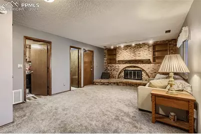 3590 Rocky Knoll Drive, Colorado Springs, CO 80920 - Photo 19