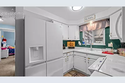 3630 Brentwood Terrace, Colorado Springs, CO 80910 - Photo 7