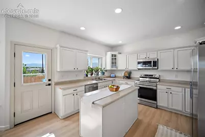 7387 Middle Bay Way, Fountain, CO 80817 - Photo 9
