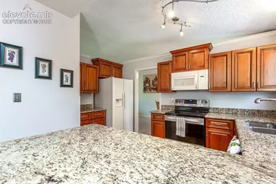 8055 Candleflower Circle, Colorado Springs, CO 80920 - Photo 11