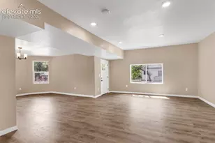 2402 W Uintah St, Colorado Springs, CO 80904 - Photo 9