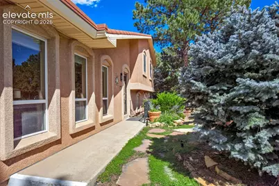 101 Raven Hills Court, Colorado Springs, CO 80919 - Photo 7