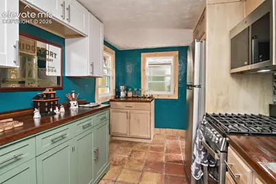 8 Narrows Road, Manitou Springs, CO 80829 - Photo 7