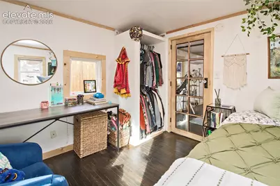 8 Narrows Road, Manitou Springs, CO 80829 - Photo 11